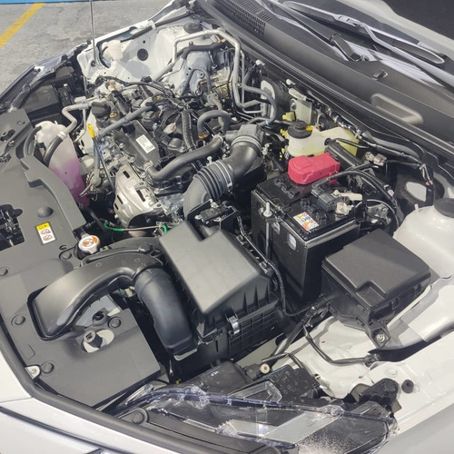 Imagen 11 de 14 de Toyota Yaris E 2023