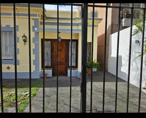 Ph En Venta - 2 Dormitorios 1 Baño - Ramos Mejía