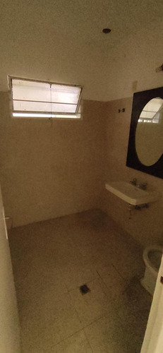 Imagen 5 de 14 de Alquiler Casa O Local Comercial Tres Cruces