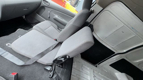 Nissan Urvan 2.5 Panel Amplia Aa Paquete Seguridad Mt