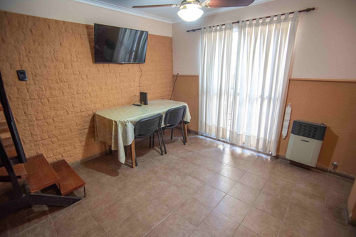 Imagen 8 de 26 de Casa En Venta Con Dpto Interno A Del Valle Y Risso