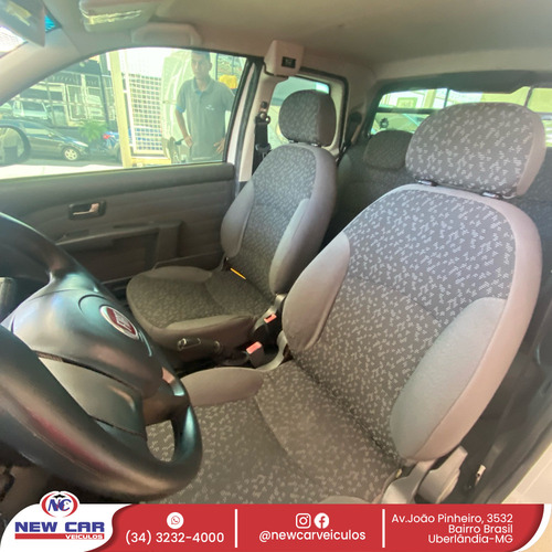 Fiat Strada TREKKING 1.6 16V FLEX CD