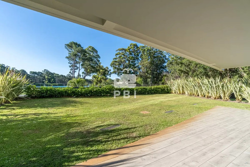Apartamento De 2 Dormitorios En Crystal Views, Solana - Crystal View - Ref : Pbi13322