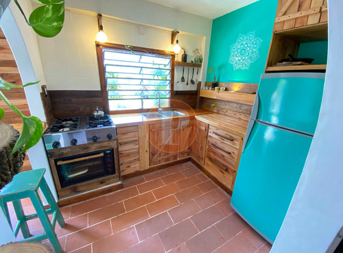 | Venta | Casa-quinta, 2 Dorm, Abasto, La Plata