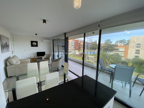 Apartamento En Venta 3 Dormitorios!