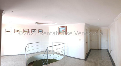 Imagen 17 de 18 de Hermosa Casa Ubicada En Urbanismo Privado Al Este De La Ciudad Y Con Vigilancia Permanente. 0412780070 Cod Mls 22-9662