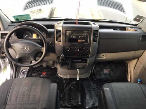 Imagen 15 de 15 de Mercedes-benz Sprinter 2.1 415 Furgon 3665 Te Mixto 4+1 2013