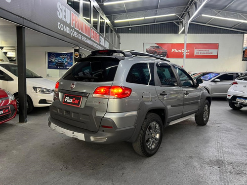 Fiat Palio 1.8 MPI ADVENTURE LOCKER WEEKEND 8V FLEX 4P MANUAL