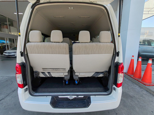 Nissan Urvan 2.5 15 Pas Amplia Aapack Seg Mt