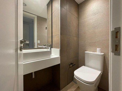 Imagen 27 de 30 de Departamento - Puerto Buceo- 3 Dorm Y Servicio Completo- 3 Gges Con Renta