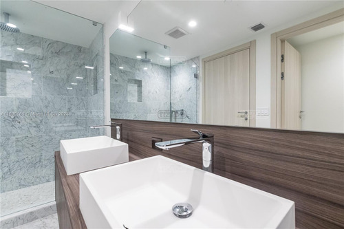 Departamento En Venta En Miami, Florida, Estados Unidos