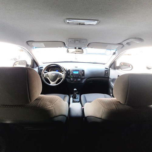 Imagem 10 de 11 de Hyundai I30 2012 2.0 Gls 5p