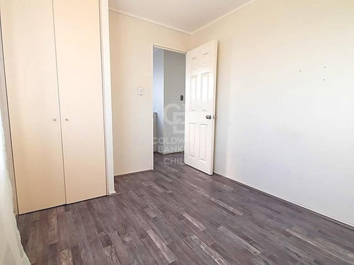 Espaciosa En Barrio Residencial Y Seguro
