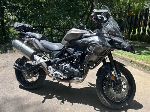 Benelli Trk 502x