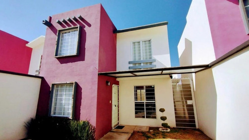 Casa En Lago De Cuitzeo 128, Chavarria, 42186 Paseos De Chavarría, Hgo. (ov)
