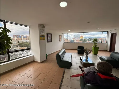 Comercial En Los Andes Norte Rah Co: 25-1030