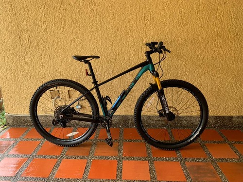 Bicicleta Cliff Rock 3.0 En Excelente Estado. Talla M.rin 29