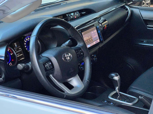 Imagen 11 de 12 de Toyota Hilux 2.8 Cd Srx 177cv 4x4 At /// 2016 - 144.000km
