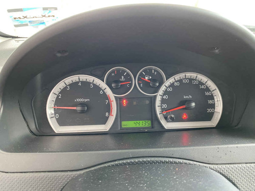 Imagen 9 de 14 de Chevrolet Aveo 2016 4p Lt L4/1.6 Man