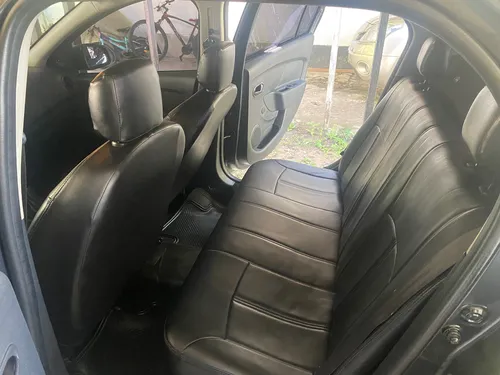 Renault Logan 1.6 Expression