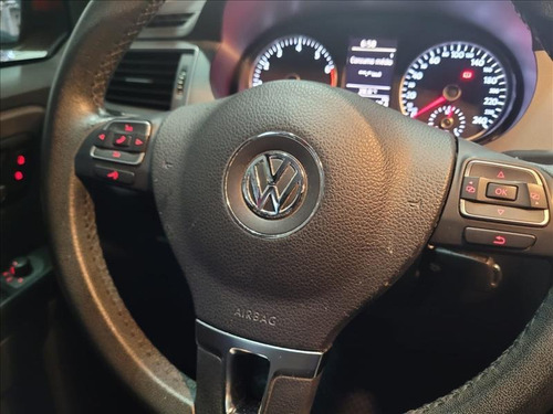 Imagem 6 de 8 de Volkswagen Fox 1.6 Msi Trendline 8v Flex 4p Manual