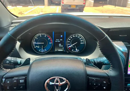 Toyota Fortuner 2.8l