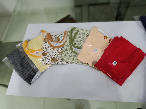 Imagem 6 de 6 de Kit 6 Camisetas Regata Marca Hering N°44 Estampadas E Lisas.