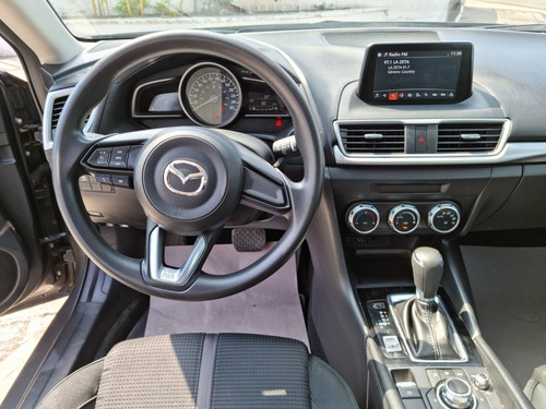 Imagen 9 de 14 de Mazda 3 2018 2.5 I Touring At