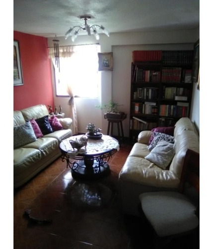 Imagen 8 de 20 de Apartamento En Venta 84m2 Urb Cecilio Acosta Bloque 10 El Paso Los Teques