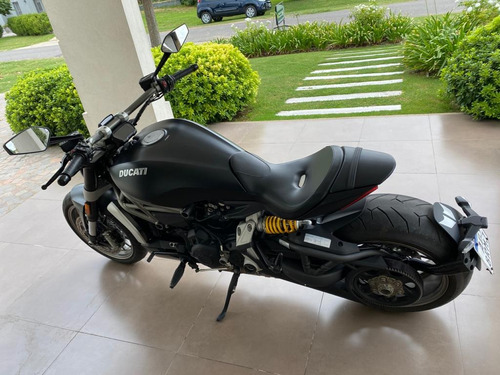 Ducati X Diavel