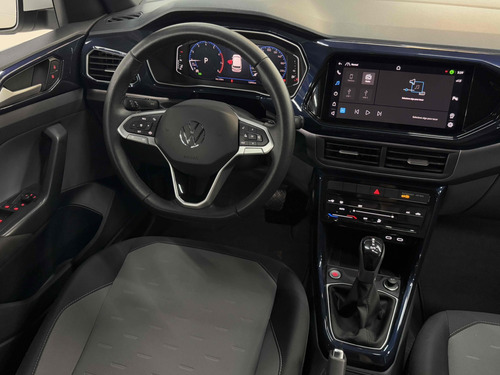Volkswagen T-Cross 1.0 200 TSI TOTAL FLEX COMFORTLINE AUTOMÁTICO