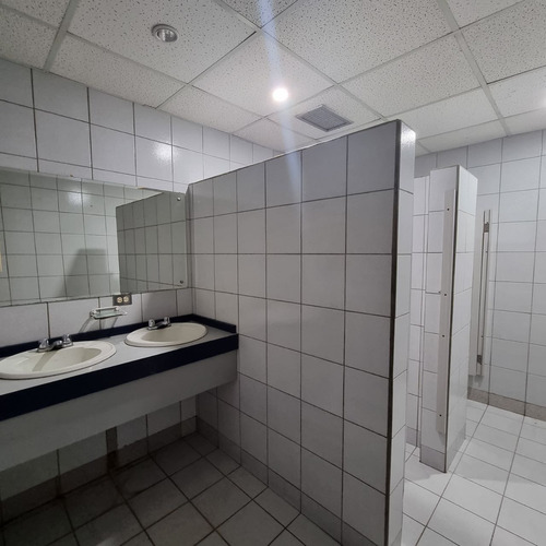 Imagen 7 de 14 de Local Comercial En Venta La Candelaria 422 Mts2