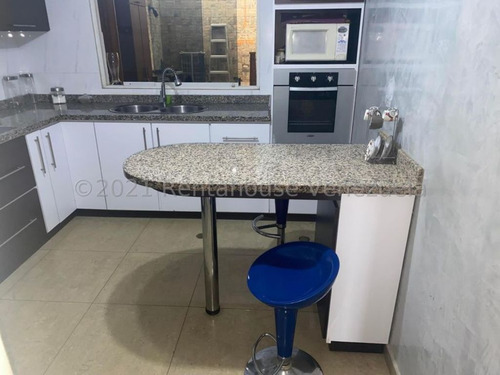 Imagen 6 de 15 de Townhouse En Venta Terrazas De Buenaventura 22-10269
