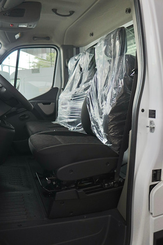 Renault Master chasis 2.3 L1H1 2P