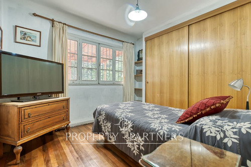 Excelente Ubicación, Casa En Venta En La Reina Cen...