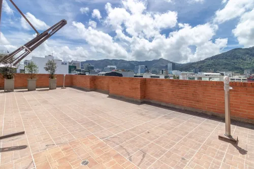Apartamento En Venta En El Chicó. Cod V8308