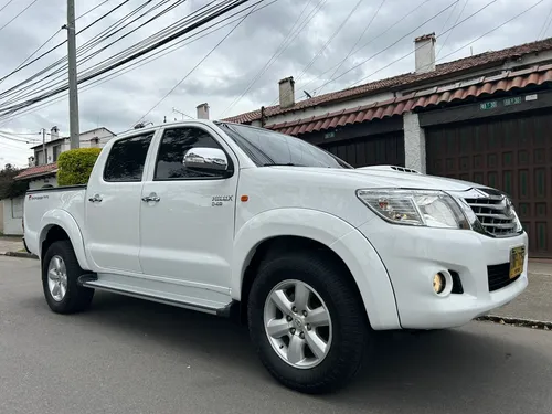 Toyota Hilux 2.5 Mt Diesel 4x2