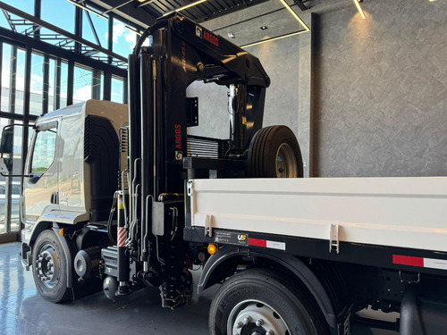 Caminhão Volvo Vm290 Lx 8x2 Cabine Leito Munck Argos 45t