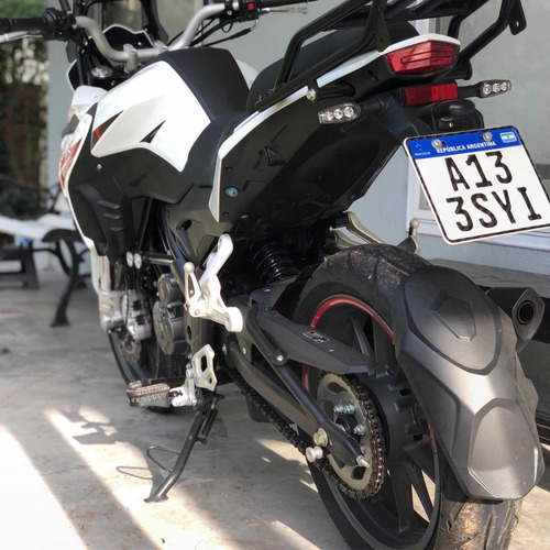 Imagen 2 de 3 de Benelli Trk 251
