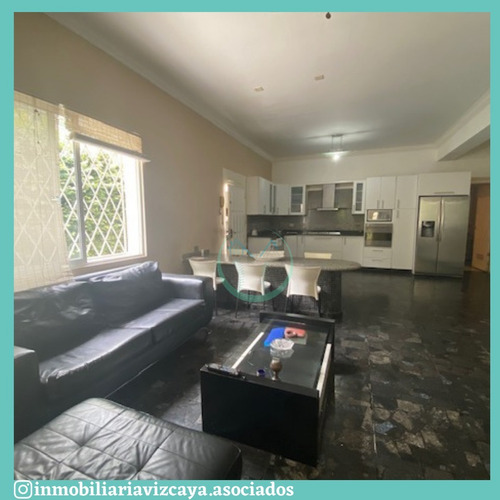 Imagen 3 de 10 de Casa En La Floresta Caracas