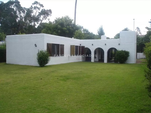 Casa En Venta, San Rafael, Punta Del Este, 3 Dormitorios.