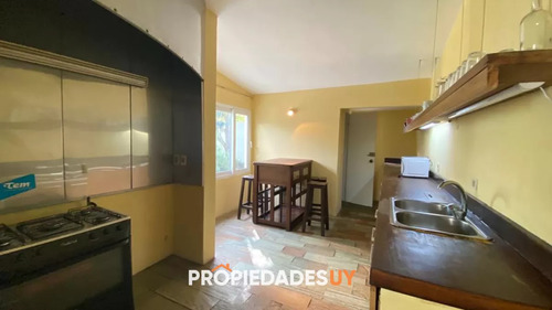 Casa En Venta A 3 Cuadras De Playa Mansa