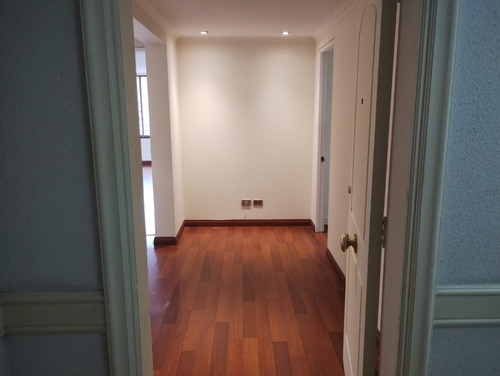 Depto Arriendo 4d, 4b, 2e, 1b. Cristobal Colon