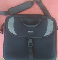 Comprar Bolso Laptop 16  Negro Targus Tipo Cartero Negociable