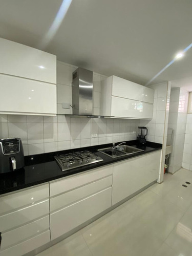Apartamento En Venta - Urb. Escampadero