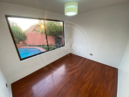 Casa 5 Dormitorios Condominio Jardines De La Viña La Florida
