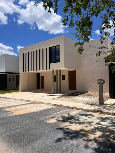 Casa En Renta En Cholul En Mérida,yucatán