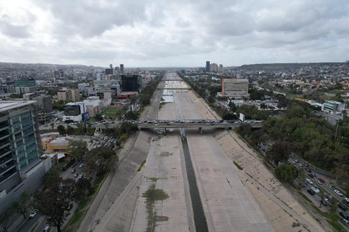 Terreno En Venta En Vía Rápida Tijuana