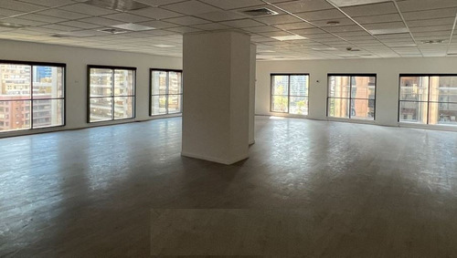 Oficina En Arriendo En Las Condes El Bosque Norte