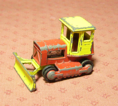 Playart: Tractor Bulldozer